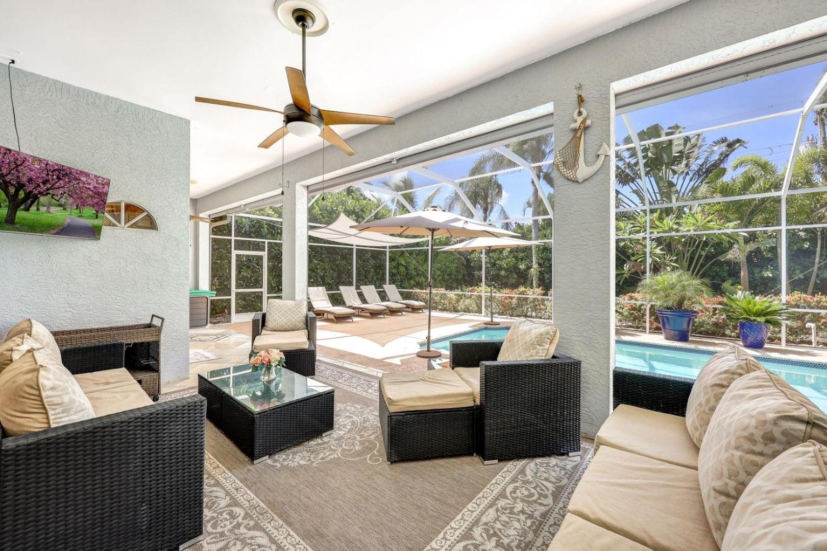Lux Family 3 Bedroom With Pool Villa Walk To Beach And Mercato North North Naples Dış mekan fotoğraf