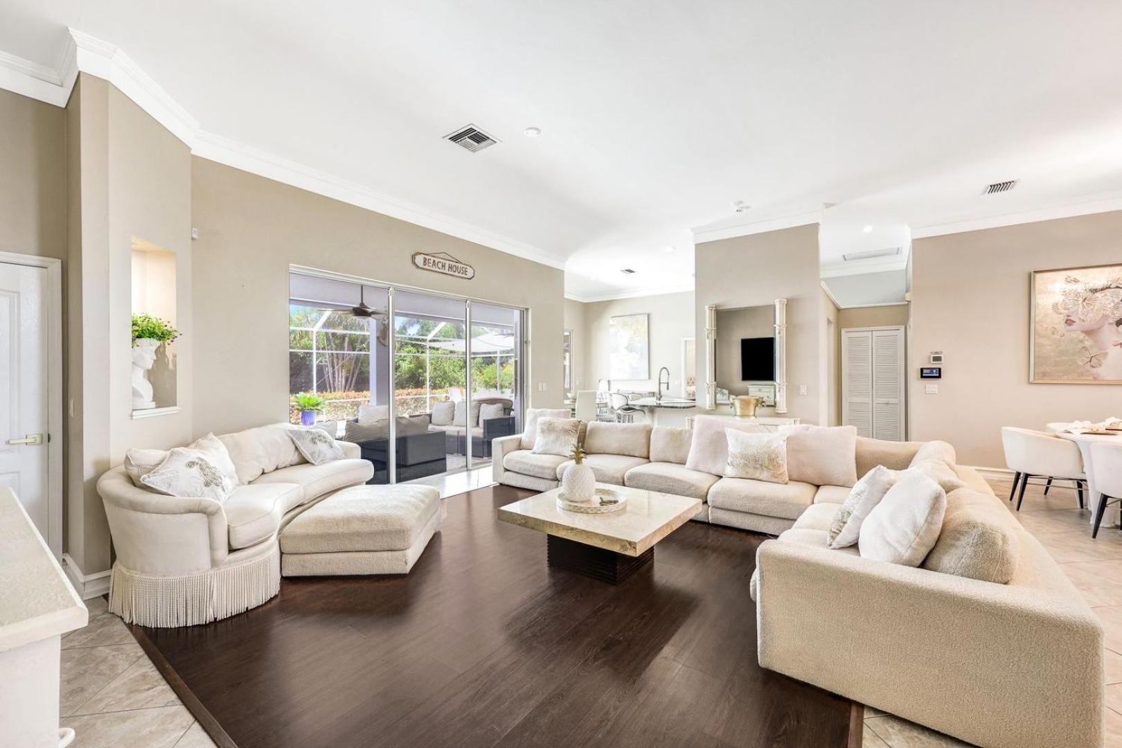Lux Family 3 Bedroom With Pool Villa Walk To Beach And Mercato North North Naples Dış mekan fotoğraf